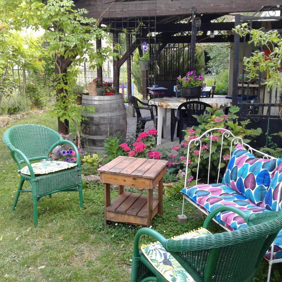 Le Coq En Pate Bed & Breakfast Romilly-sur-Seine Eksteriør bilde